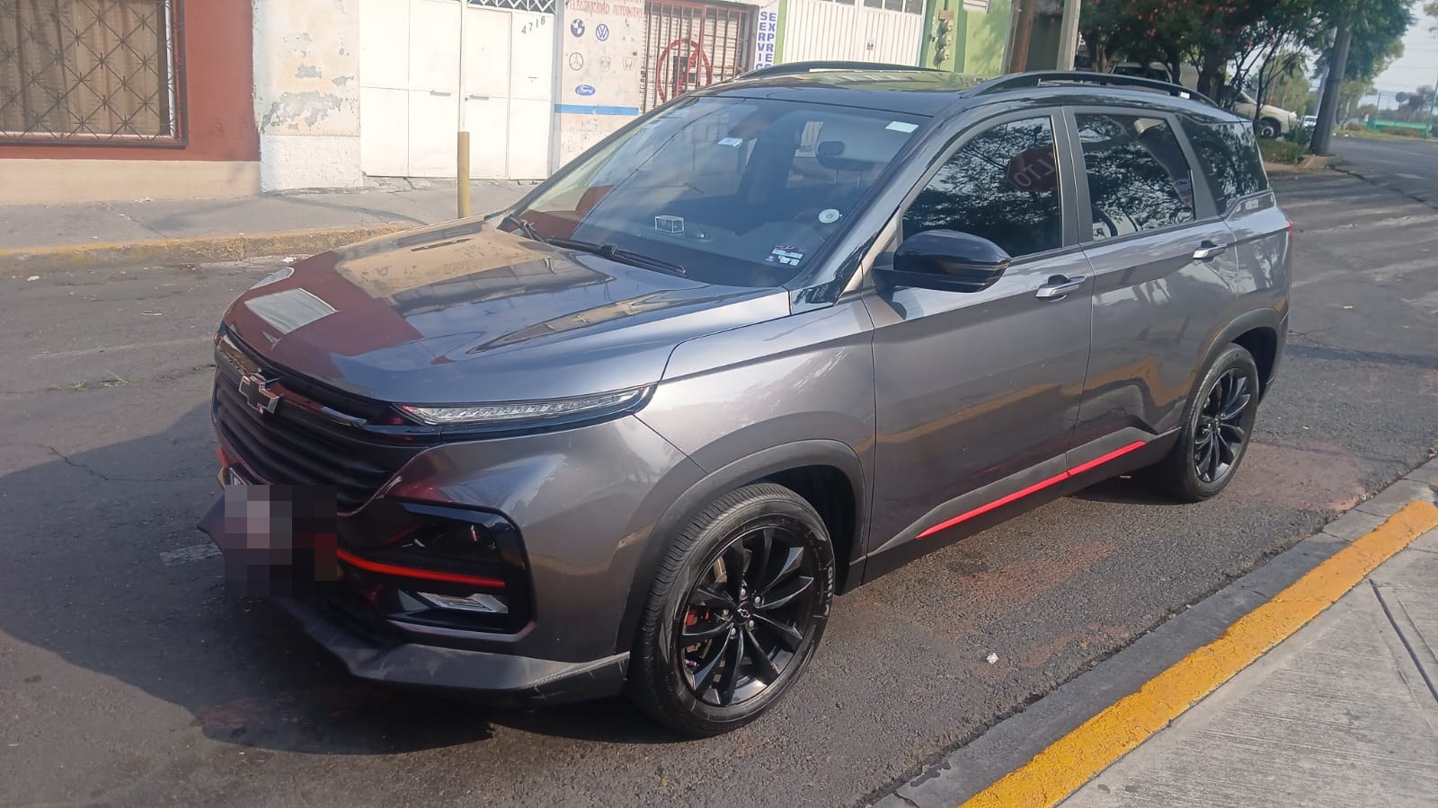 Chevrolet Captiva Black Edition