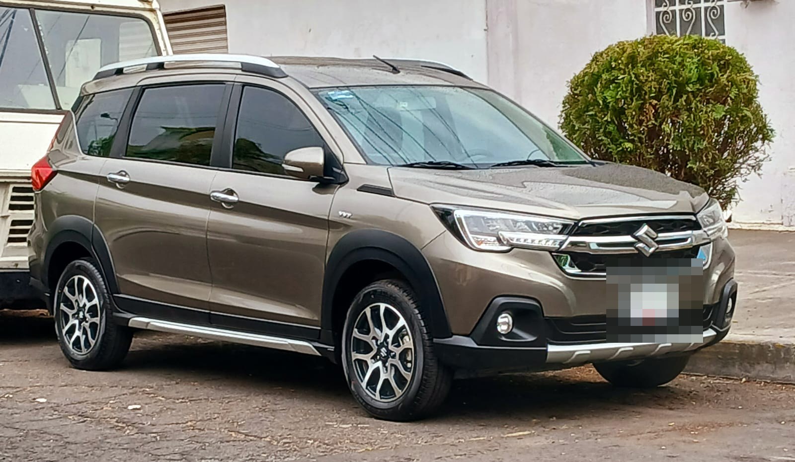 Suzuki XL7
